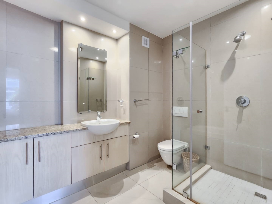 3 Bedroom Property for Sale in Mouille Point Western Cape